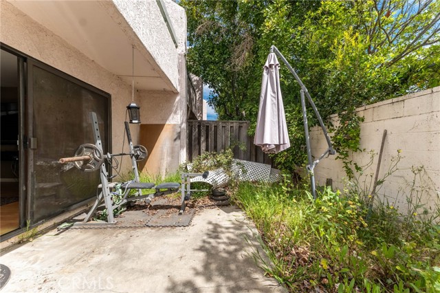 Detail Gallery Image 27 of 33 For 9906 Owensmouth Ave #16,  Chatsworth,  CA 91311 - 3 Beds | 3 Baths