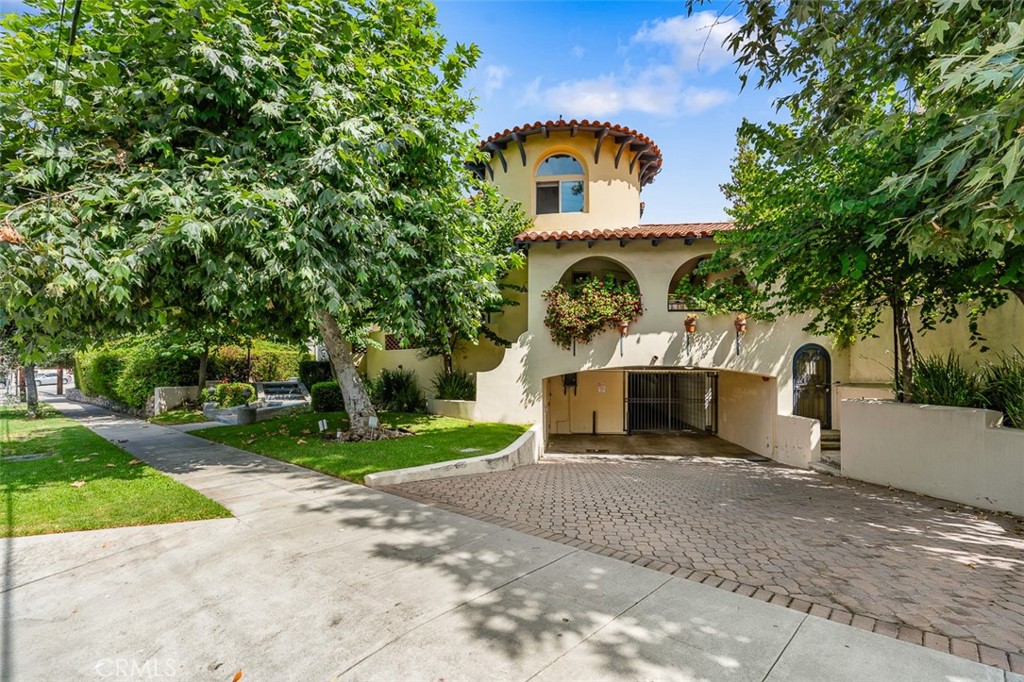 2753 Piedmont Avenue 6, Montrose, CA 91020