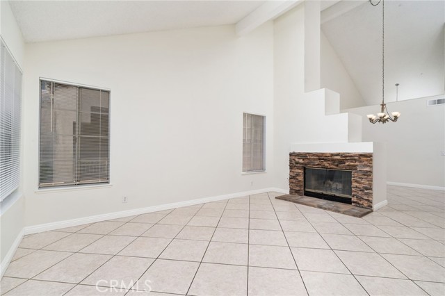 11500 Winery Drive, Fontana CA: https://media.crmls.org/medias/f5189907-1b15-4551-ae00-0ea56b5f130c.jpg