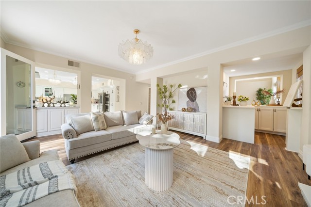 15 Pebble Beach, Coto de Caza CA: https://media.crmls.org/medias/f5190168-d64d-4df6-b519-6fc145c46d62.jpg
