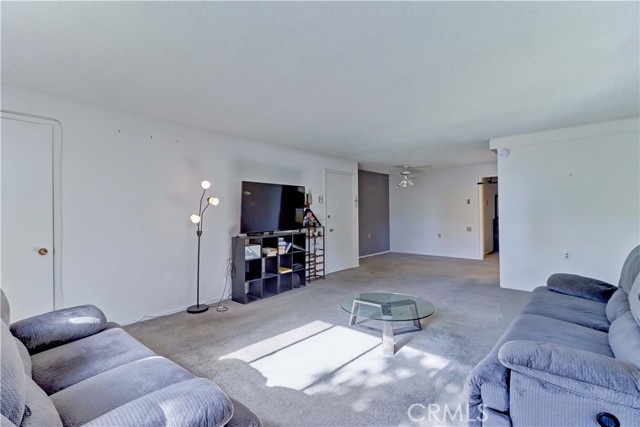 Detail Gallery Image 4 of 40 For 930 Ave Majorca #Q,  Laguna Woods,  CA 92637 - 1 Beds | 1 Baths