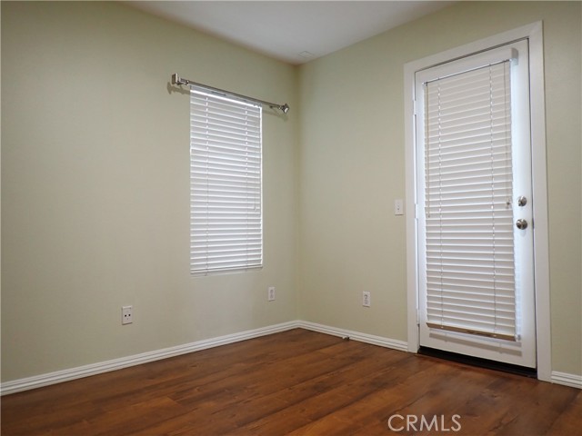 Detail Gallery Image 13 of 27 For 55 Essex, Irvine,  CA 92620 - 3 Beds | 2/1 Baths