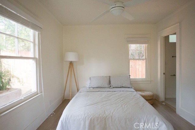 342 N Avenue 57, Highland Park CA: https://media.crmls.org/medias/f5198b0e-c37d-44f0-a96f-5c7809c530a2.jpg