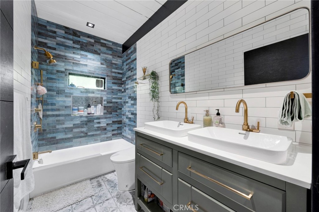 MLS #SR25180003 img 9