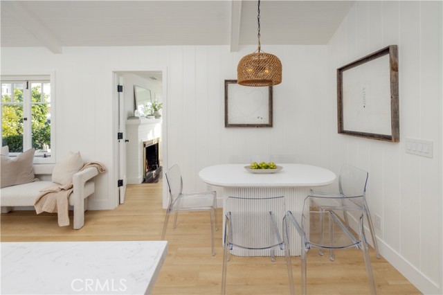Detail Gallery Image 8 of 16 For 556 Through St, Laguna Beach,  CA 92651 - 4 Beds | 3 Baths