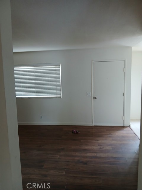 Photo #3: IV25100568 Listing 