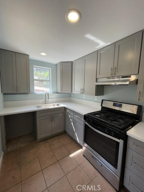 Detail Gallery Image 5 of 12 For 6818 Santa Susana Pass Rd, Simi Valley,  CA 93063 - 2 Beds | 1 Baths