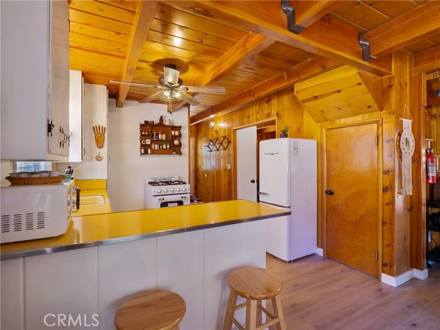Detail Gallery Image 27 of 40 For 6226 Conifer Dr, Wrightwood,  CA 92397 - 3 Beds | 2 Baths