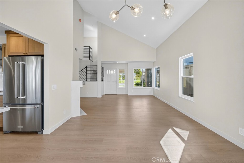 MLS #OC25245288 image #16