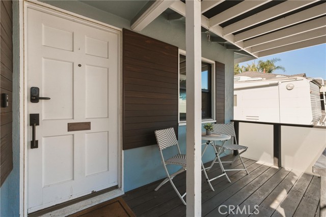 Detail Gallery Image 4 of 23 For 4417 Mcnab Ave, Lakewood,  CA 90713 - 3 Beds | 2/1 Baths