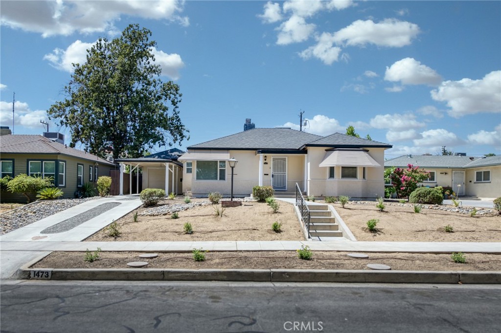 1473 N Vagedes Avenue