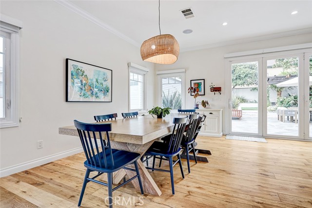 Detail Gallery Image 7 of 52 For 825 Center, El Segundo,  CA 90245 - 4 Beds | 3 Baths