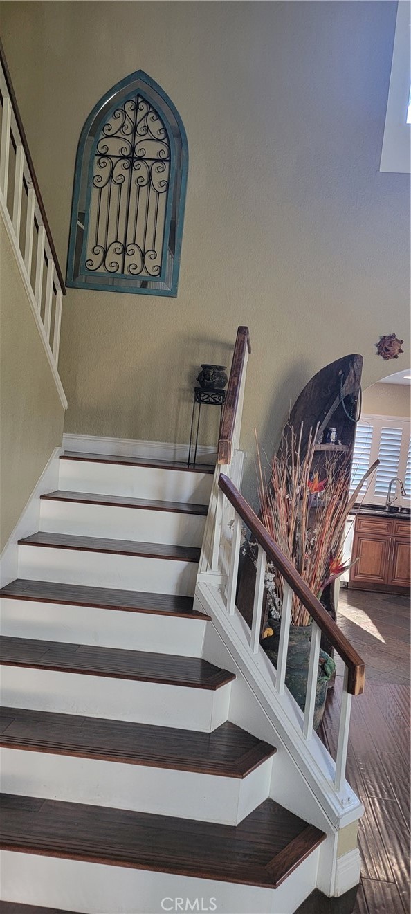 2531 Independence Way, Corona CA: https://media.crmls.org/medias/f51e2d15-0d71-40ea-94db-1b5a3066bfe4.jpg