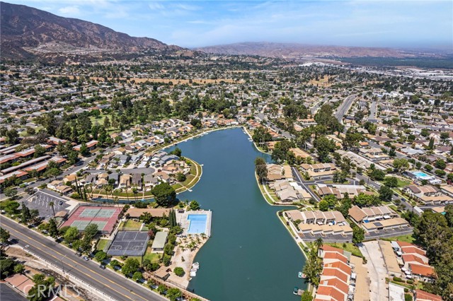 1505 Camelot Drive, Corona CA: https://media.crmls.org/medias/f51e3604-299a-4a56-83ab-519109ed1d57.jpg