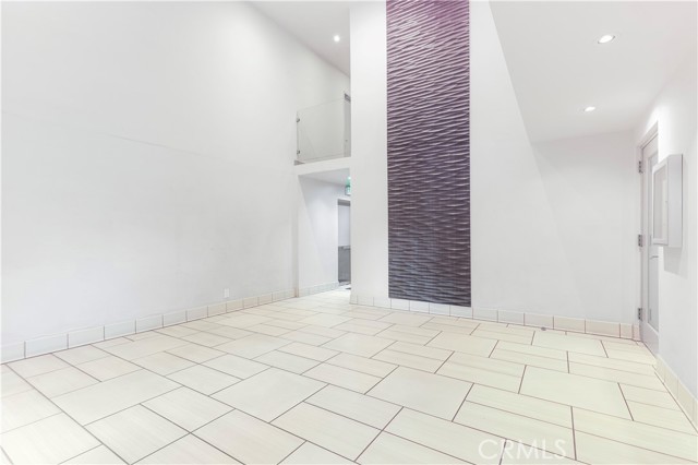 Detail Gallery Image 32 of 34 For 1045 N Kings Rd #105,  West Hollywood,  CA 90069 - 2 Beds | 2 Baths