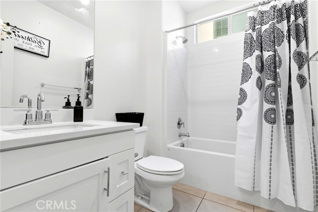 Detail Gallery Image 21 of 38 For 475 N Glenwood, Rialto,  CA 92376 - 5 Beds | 3/1 Baths