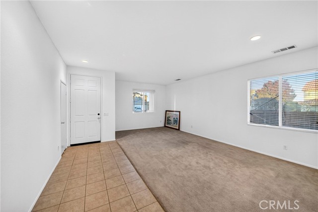 Detail Gallery Image 11 of 38 For 16649 Denham, Victorville,  CA 92395 - 3 Beds | 2 Baths