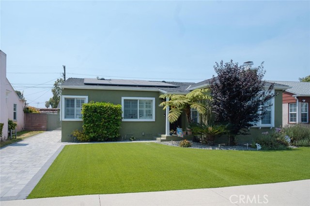 3815 Welland Avenue, Los Angeles CA: https://media.crmls.org/medias/f52214b0-b359-440a-bdb0-900ca00b9a4f.jpg
