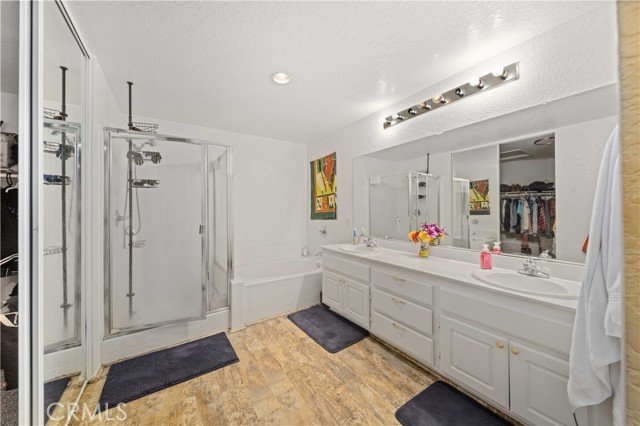 Detail Gallery Image 25 of 28 For 38661 Annette Ave, Palmdale,  CA 93551 - 5 Beds | 2/1 Baths