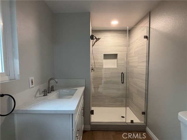 Detail Gallery Image 10 of 13 For 3202 Montana Ave, Costa Mesa,  CA 92626 - 4 Beds | 2 Baths