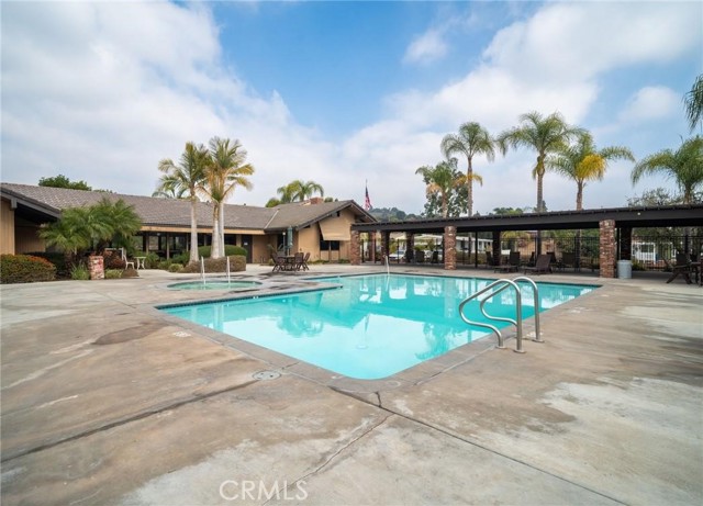 1051 Site Drive, Brea CA: https://media.crmls.org/medias/f522bc32-8594-44d1-867a-66f265f05853.jpg