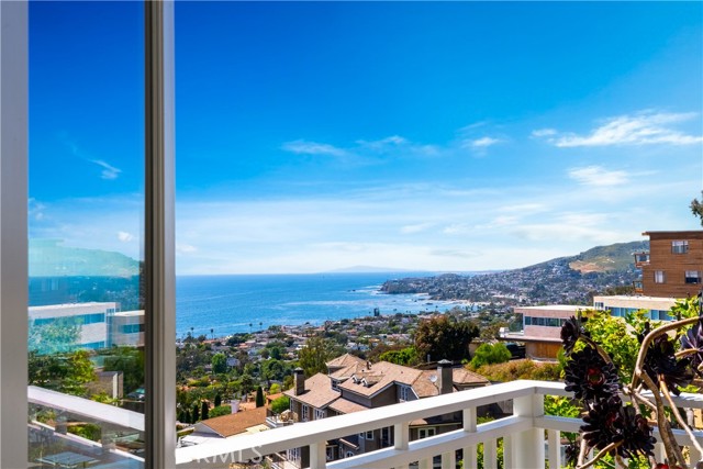 Detail Gallery Image 49 of 65 For 803 Gainsborough Dr, Laguna Beach,  CA 92651 - 3 Beds | 3/1 Baths