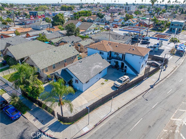 Detail Gallery Image 2 of 56 For 340 W 62nd St, Los Angeles,  CA 90003 - – Beds | – Baths