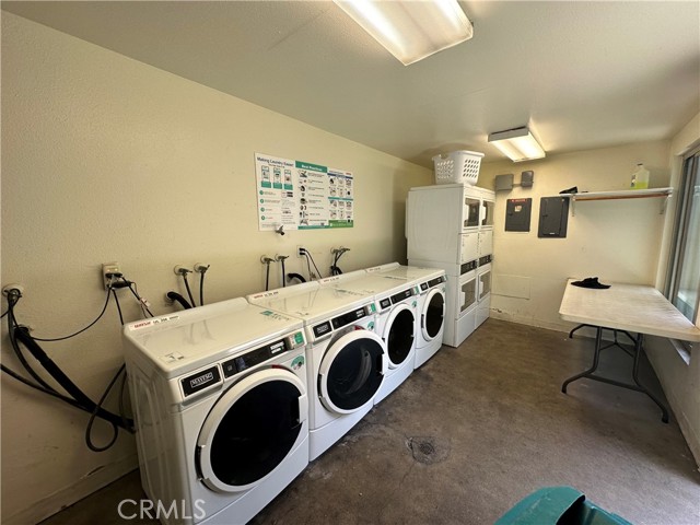 Detail Gallery Image 54 of 69 For 16883 Bluewater Ln #27,  Huntington Beach,  CA 92649 - 1 Beds | 1 Baths