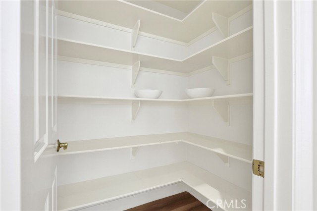 2 Grapevine, Irvine CA: https://media.crmls.org/medias/f523fa27-339d-4f5e-ba66-fbba22f66482.jpg
