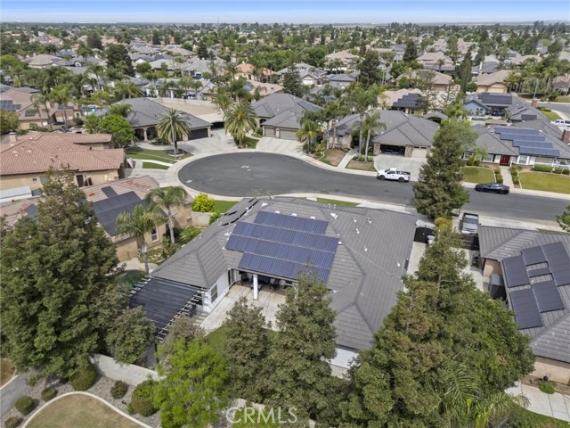 Detail Gallery Image 9 of 55 For 11605 Yarborough, Bakersfield,  CA 93312 - 5 Beds | 2/1 Baths