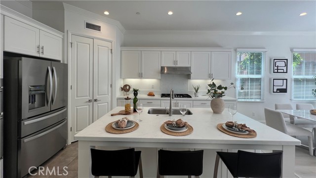 80 Quill, Irvine CA: https://media.crmls.org/medias/f5261a73-25d3-4870-9413-d77359b3023c.jpg