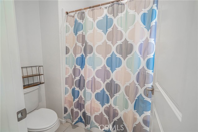 Detail Gallery Image 38 of 59 For 18642 Cedar Crest Dr, Canyon Country,  CA 91387 - 4 Beds | 3 Baths