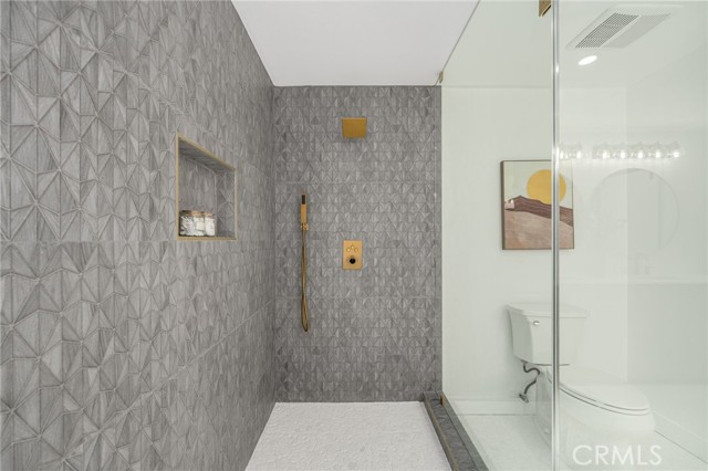 Detail Gallery Image 21 of 36 For 1 Misty Meadow #30, Irvine,  CA 92612 - 3 Beds | 3 Baths