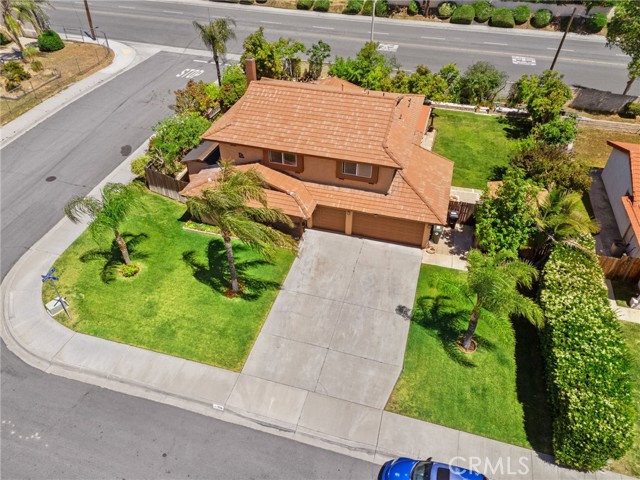 Detail Gallery Image 35 of 39 For 756 W Fontlee Ln, Rialto,  CA 92376 - 4 Beds | 2/1 Baths
