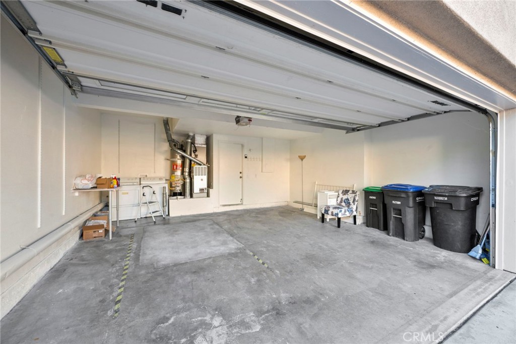 F52af2fe B07b 49ba 89d1 20899e59bd92