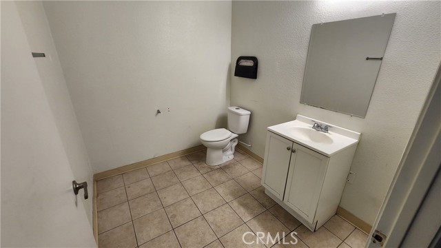 MLS #OC25200324 image #10