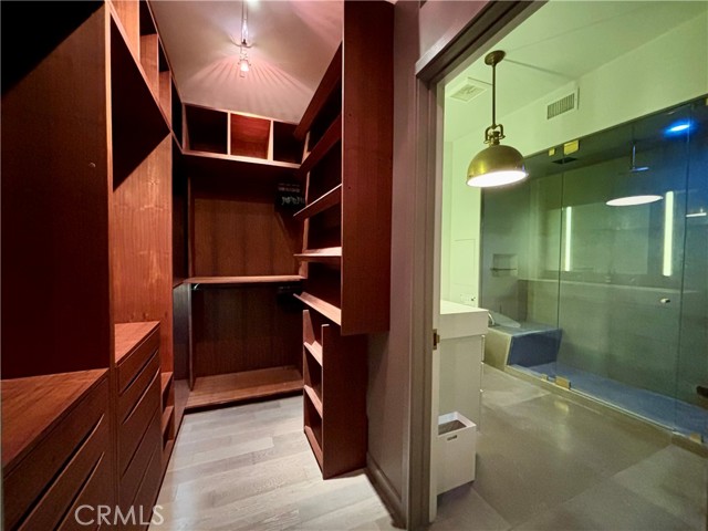 Detail Gallery Image 13 of 31 For 527 Molino St #401,  Los Angeles,  CA 90013 - 2 Beds | 2 Baths