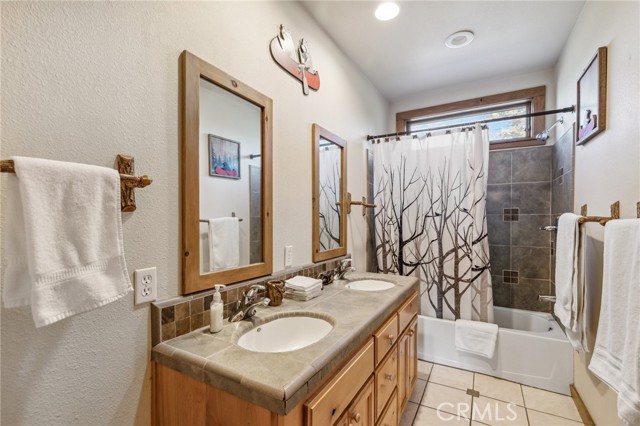 Detail Gallery Image 28 of 59 For 39801 Woody Ln, Shaver Lake,  CA 93664 - 3 Beds | 2/1 Baths