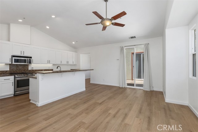 Detail Gallery Image 8 of 36 For 14 Tuberose, Ladera Ranch,  CA 92694 - 2 Beds | 2 Baths