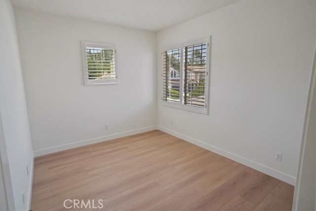 Image 16 of 28 For 26104 Singer Place