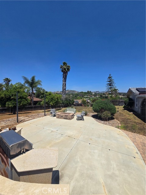 Detail Gallery Image 27 of 31 For 2059 Summit Dr, Escondido,  CA 92025 - 3 Beds | 2 Baths