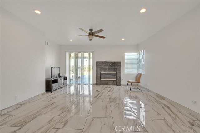 Detail Gallery Image 13 of 70 For 3571 Rio Ranch Rd, Corona,  CA 92882 - 5 Beds | 3 Baths