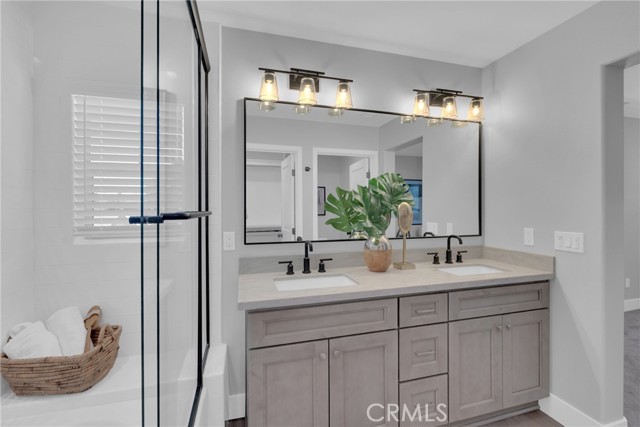 619 E Walnut, Monrovia CA: https://media.crmls.org/medias/f52f7d0f-06e9-4b99-997f-c28dd73ae299.jpg