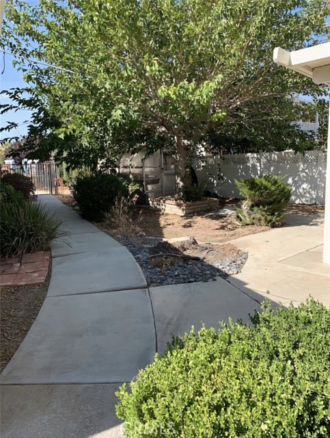 Detail Gallery Image 16 of 16 For 12755 Cardinal Ct, Victorville,  CA 92392 - 5 Beds | 2 Baths