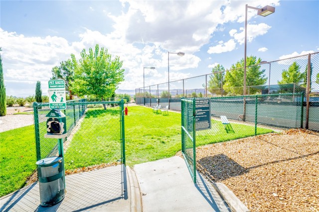 Detail Gallery Image 44 of 52 For 22241 Nisqually Rd #71,  Apple Valley,  CA 92308 - 3 Beds | 2 Baths