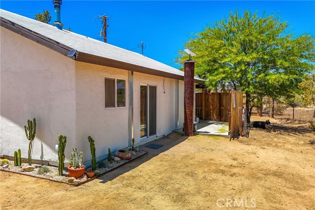 Detail Gallery Image 17 of 36 For 1457 Cambria Ave, Yucca Valley,  CA 92284 - 2 Beds | 1 Baths