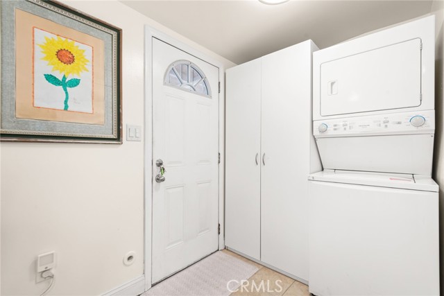 Detail Gallery Image 14 of 42 For 3322 Minto Ct, Los Angeles,  CA 90032 - 2 Beds | 2 Baths