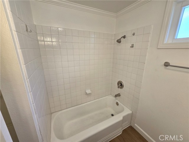 Detail Gallery Image 10 of 16 For 1214 Agate St #D,  Redondo Beach,  CA 90277 - 1 Beds | 1 Baths