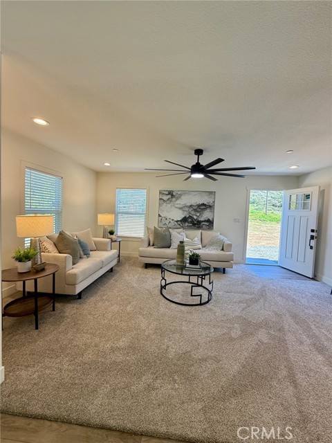 Detail Gallery Image 22 of 69 For 32100 Sweetwater Ln, Homeland,  CA 92548 - 3 Beds | 2 Baths