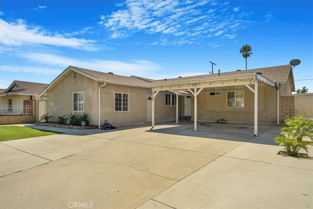 13130 Schoenborn Street